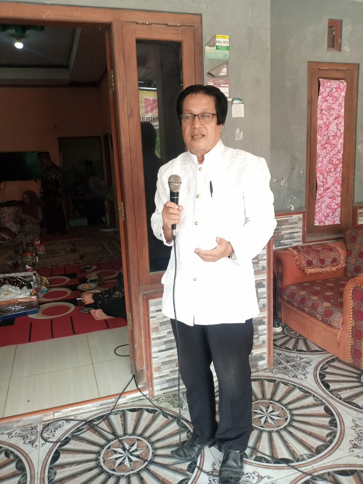Master of Ceremony 4